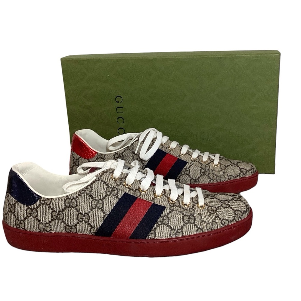 Gucci Men's Red and Blue Sneakers